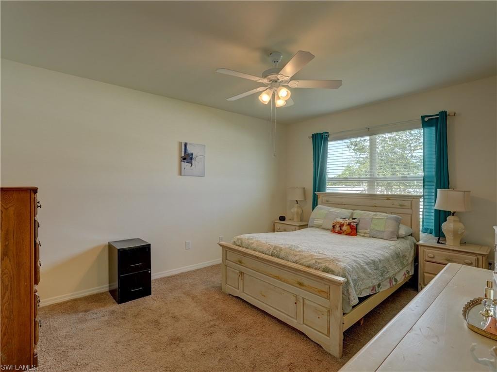 328 SW 24th PL photo 28