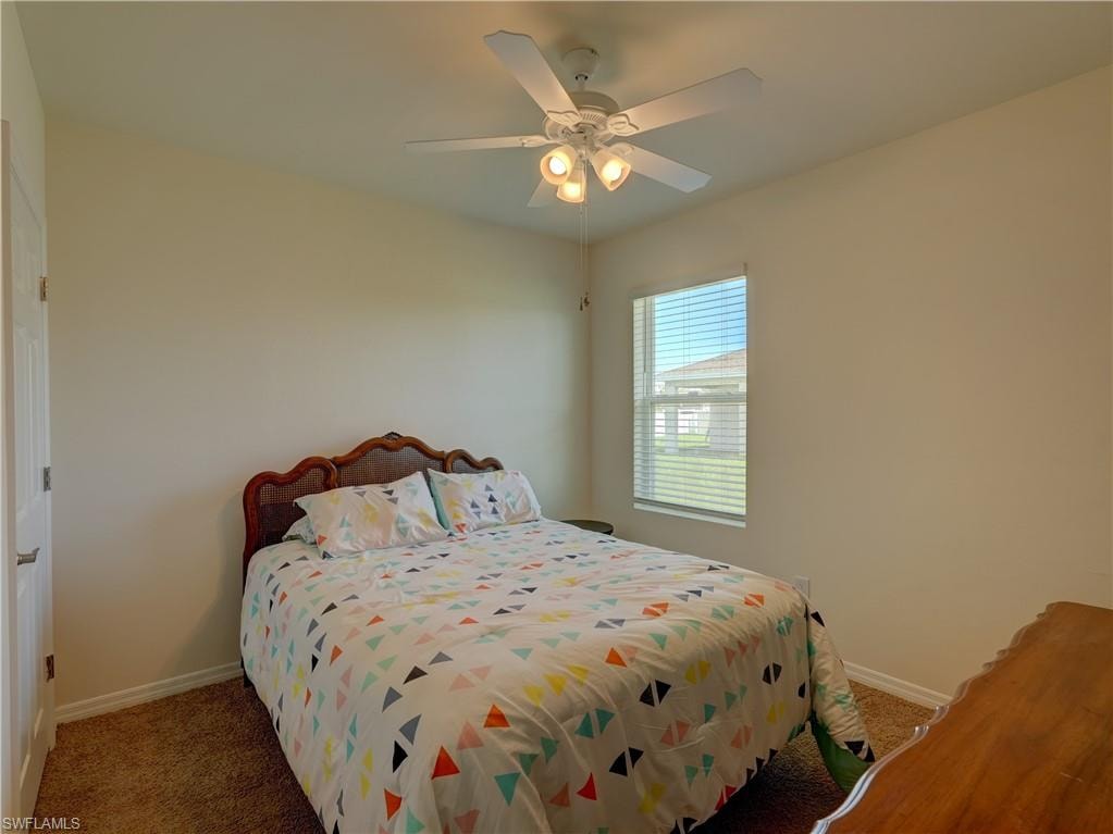 328 SW 24th PL photo 8