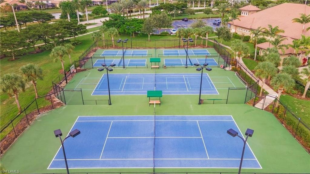 A very active pickleball community
