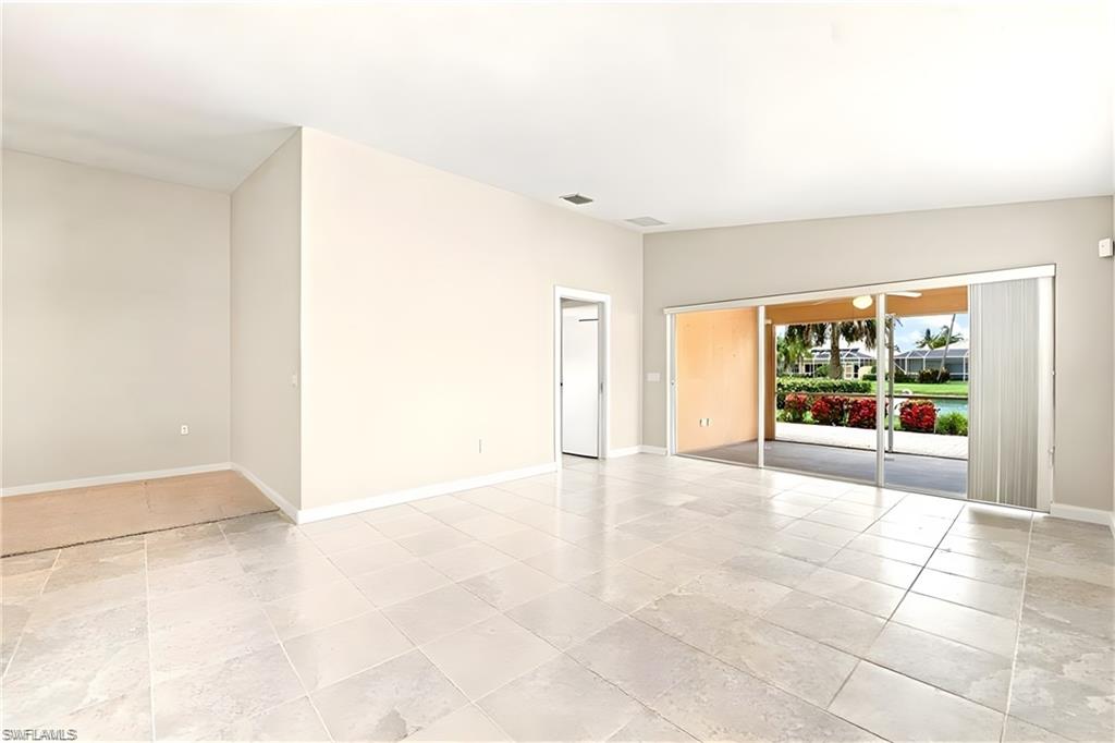 8141 Xenia LN photo 11