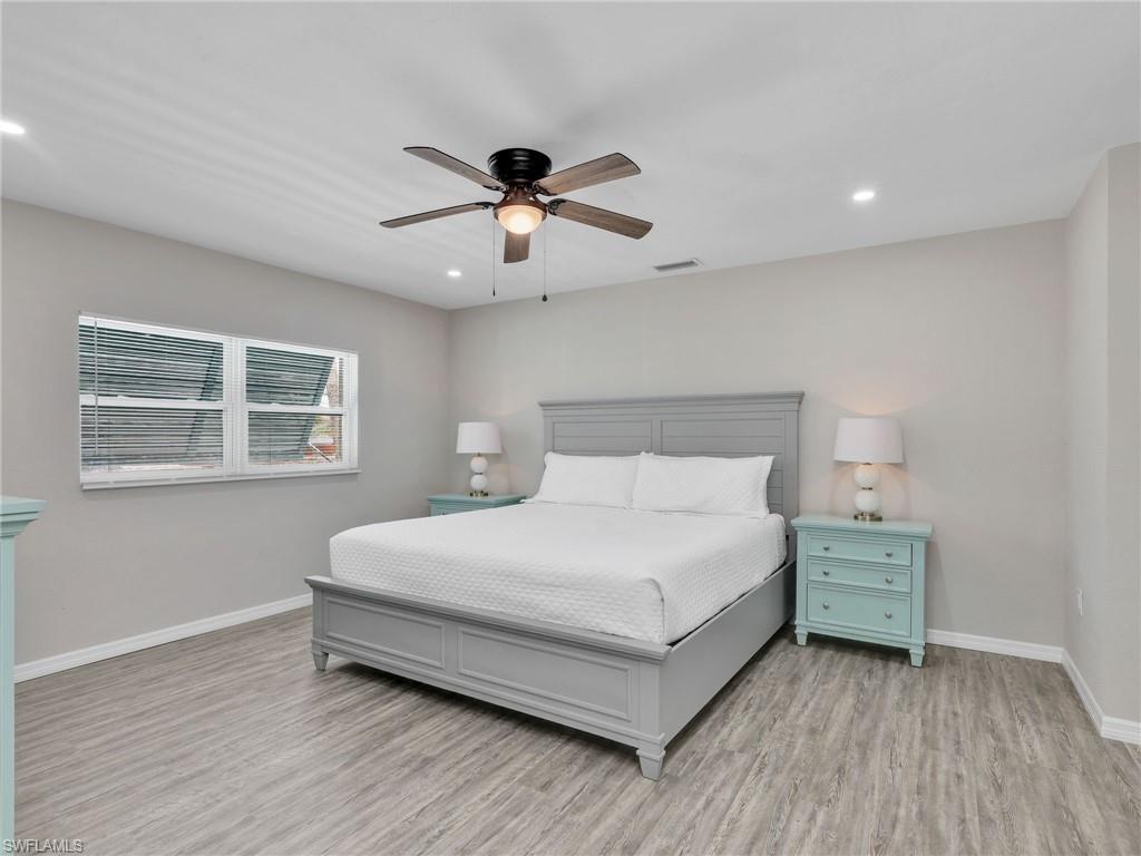 195 Hibiscus DR photo 14