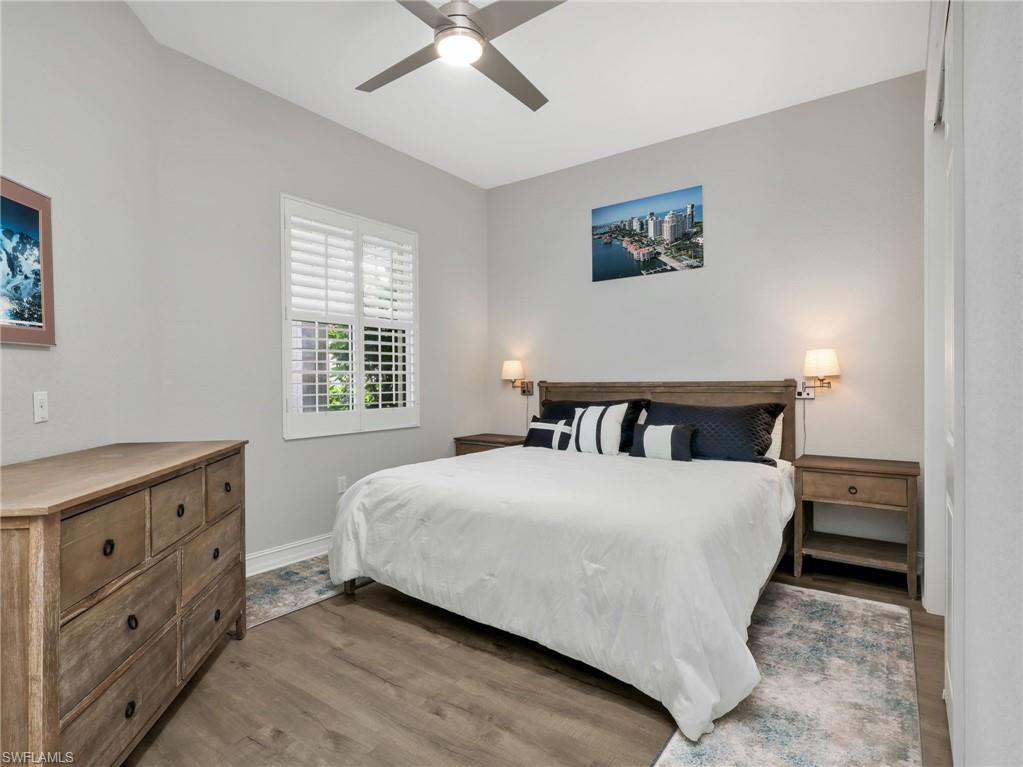 Guest Bedroom with close access to the full guest bathroom