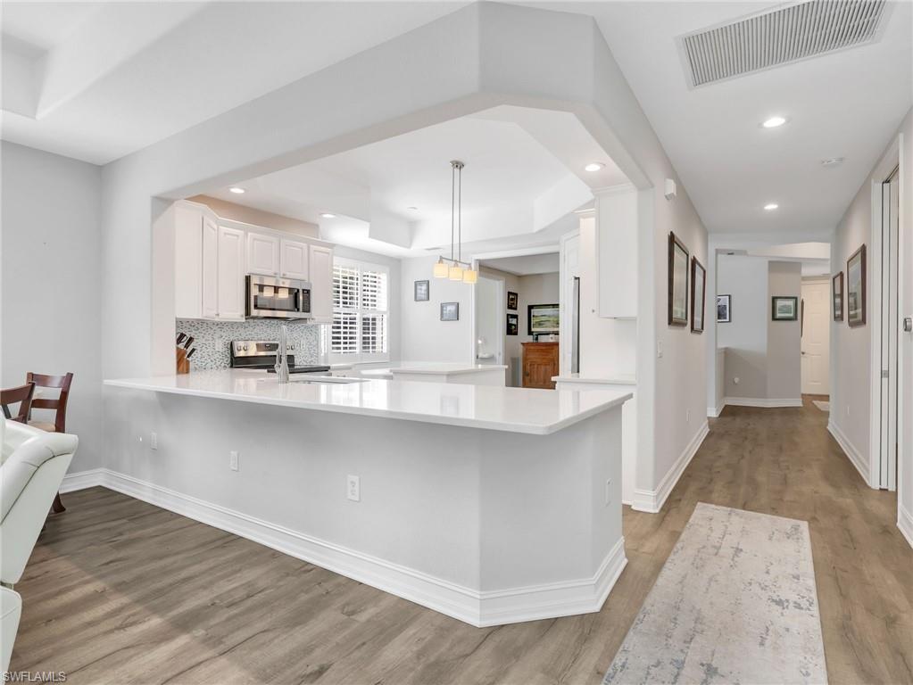 Breakfast Bar Area