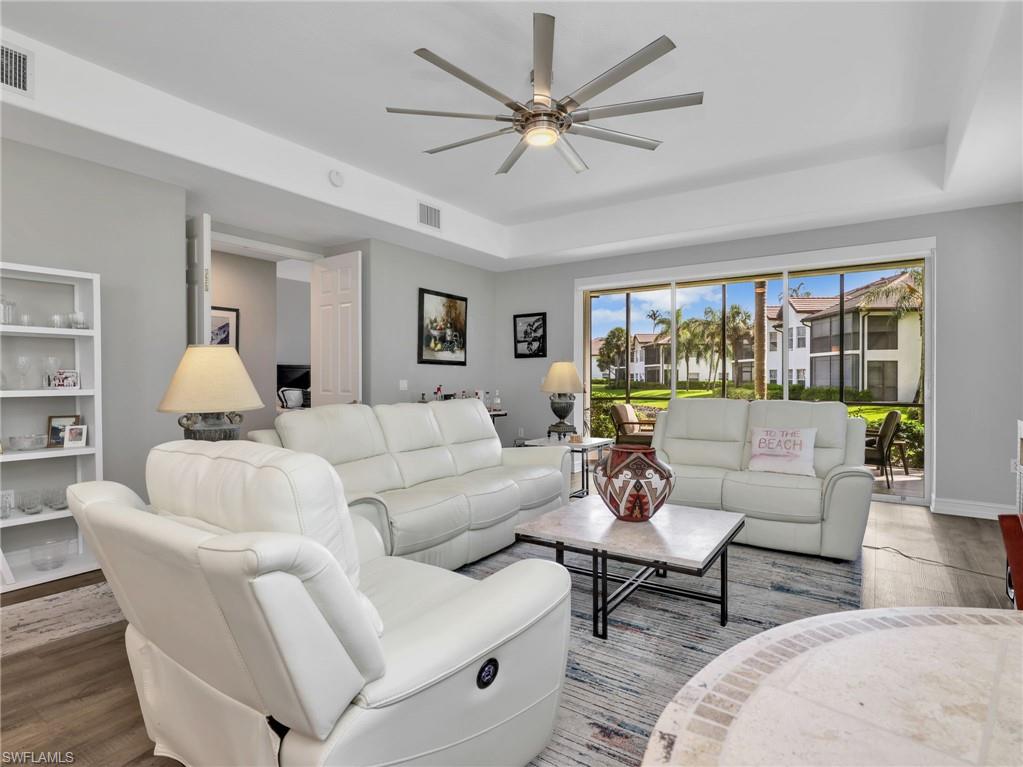 Plenty of space for relaxing or entertaining