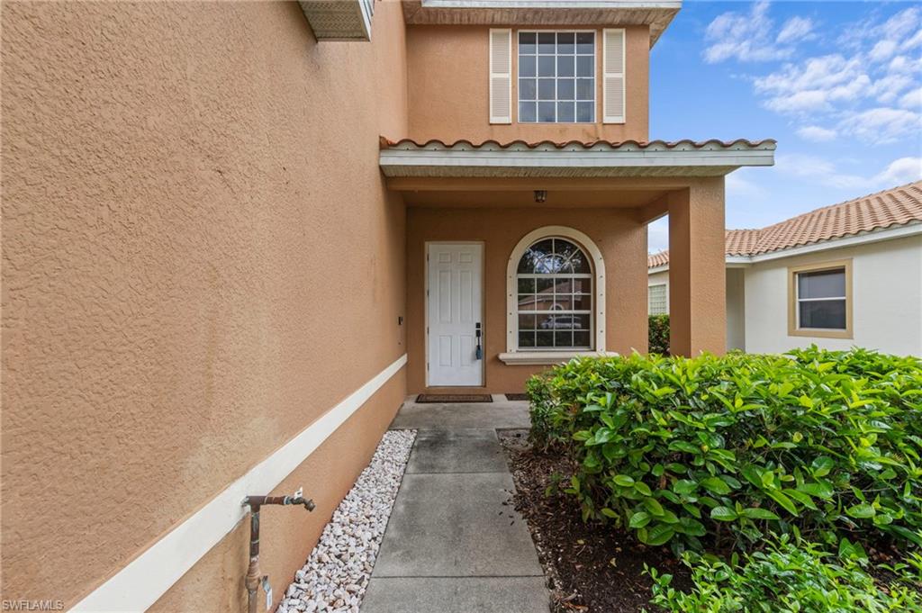 2727 Blue Cypress Lake CT