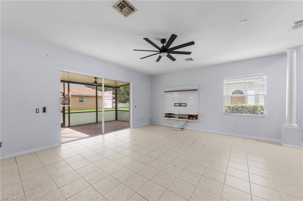 2727 Blue Cypress Lake CT photo 10