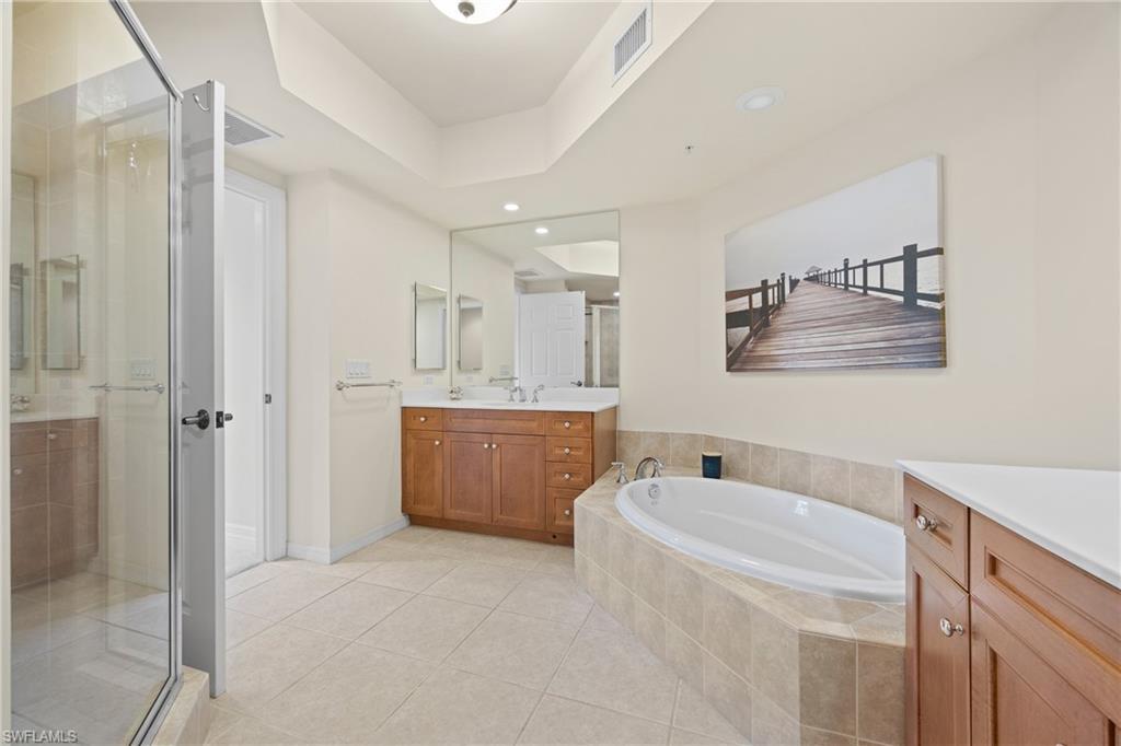 1065 Borghese LN 203 photo 16