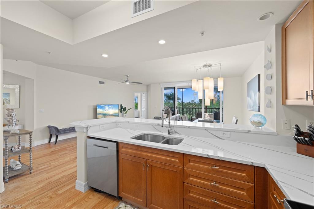 1065 Borghese LN 203 photo 12