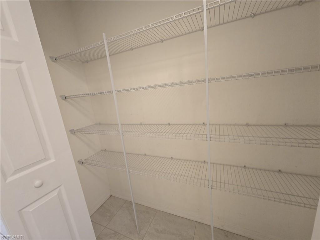 329 SW 21st LN photo 14
