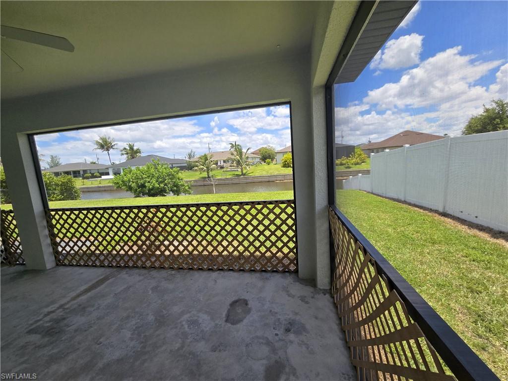 329 SW 21st LN photo 41