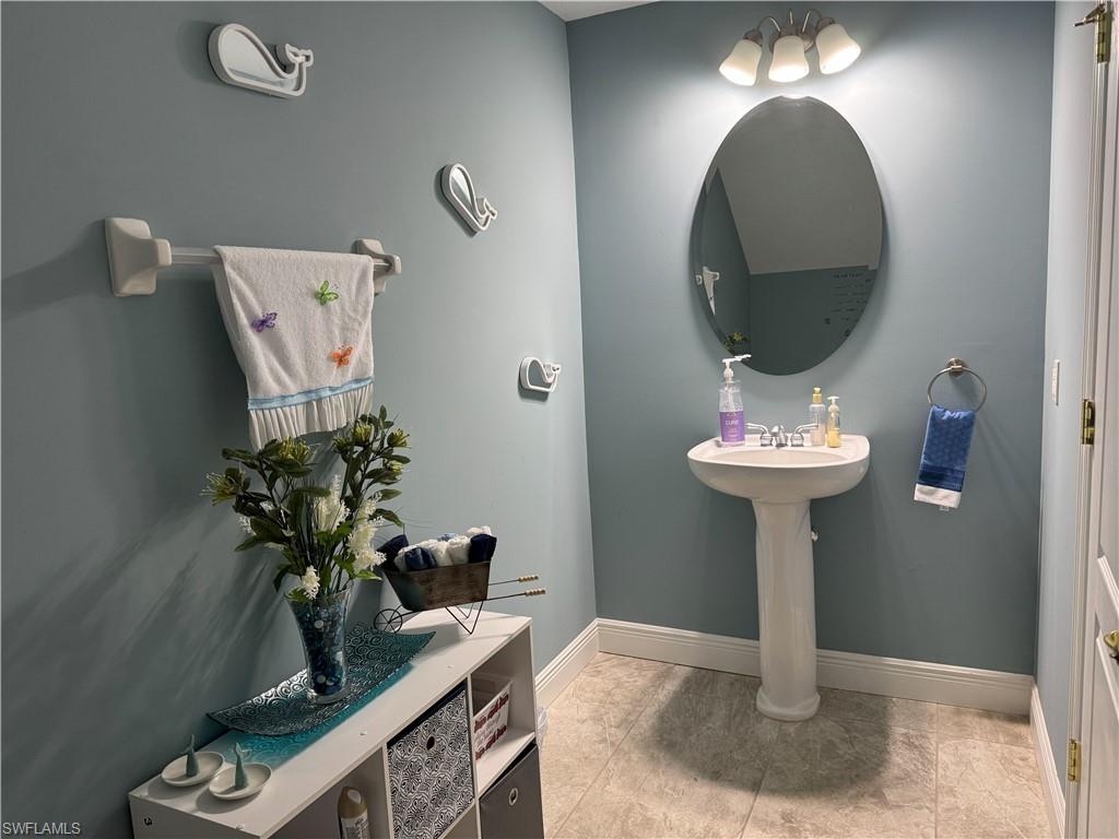 4390 Lazio WAY 405 photo 6