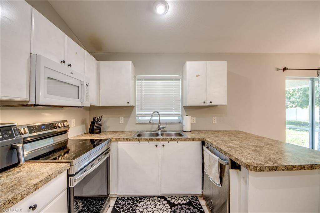 3227 Santa Barbara BLVD photo 22