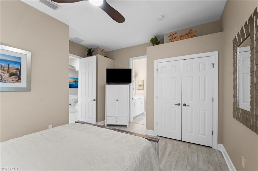 9042 Bronco CT photo 22