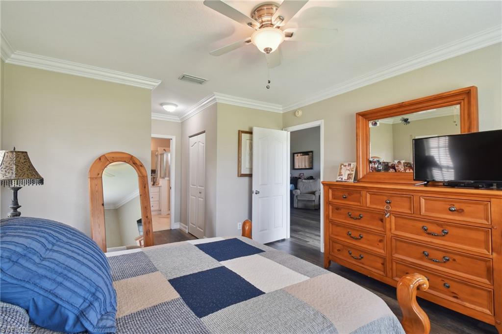 9165 Michael CIR 1002 photo 26