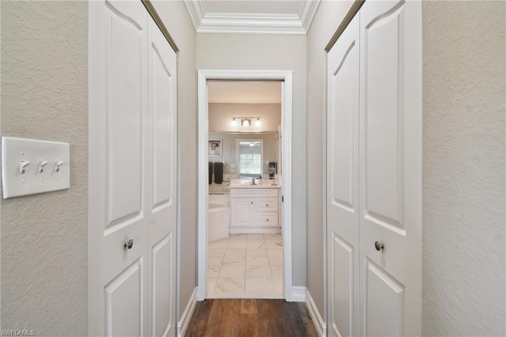 9165 Michael CIR 1002 photo 32