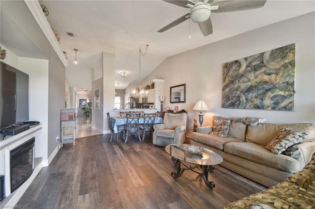9165 Michael CIR 1002 photo 19