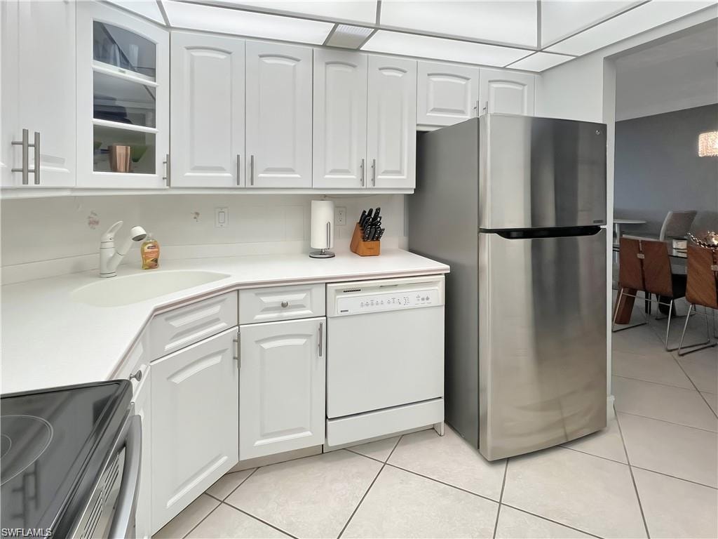 320 Seaview CT 608 photo 9