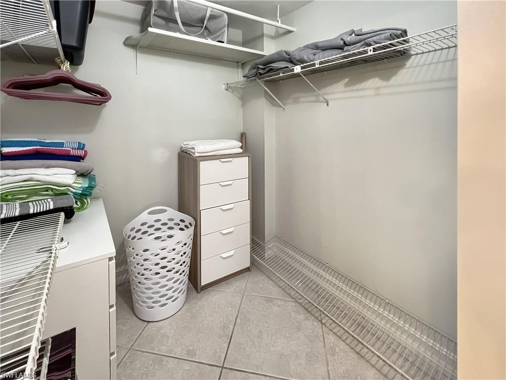320 Seaview CT 608 photo 15