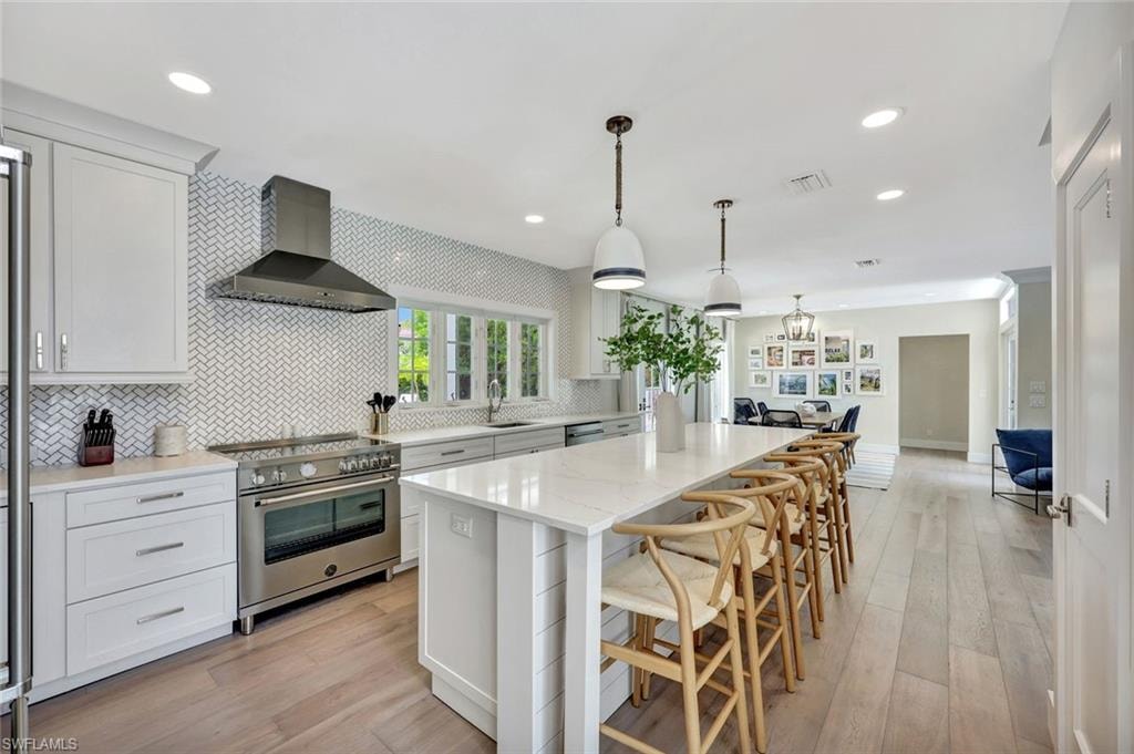 1500 Pelican AVE photo 7
