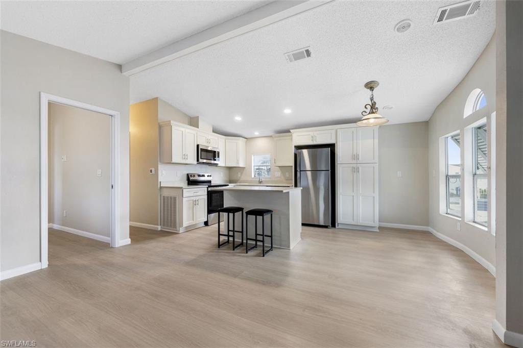 19681 Summerlin RD C 360