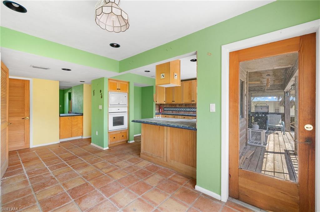 1866 Ardsley WAY photo 12