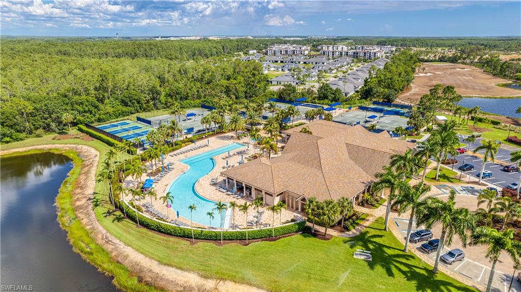 Aerial View of Clubhouse and Amenities
