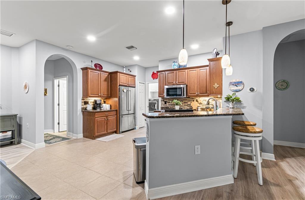10695 Camarelle CIR photo 12