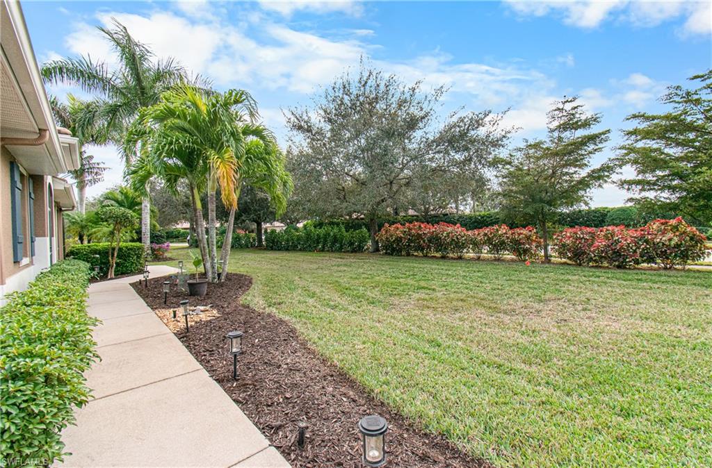 10695 Camarelle CIR