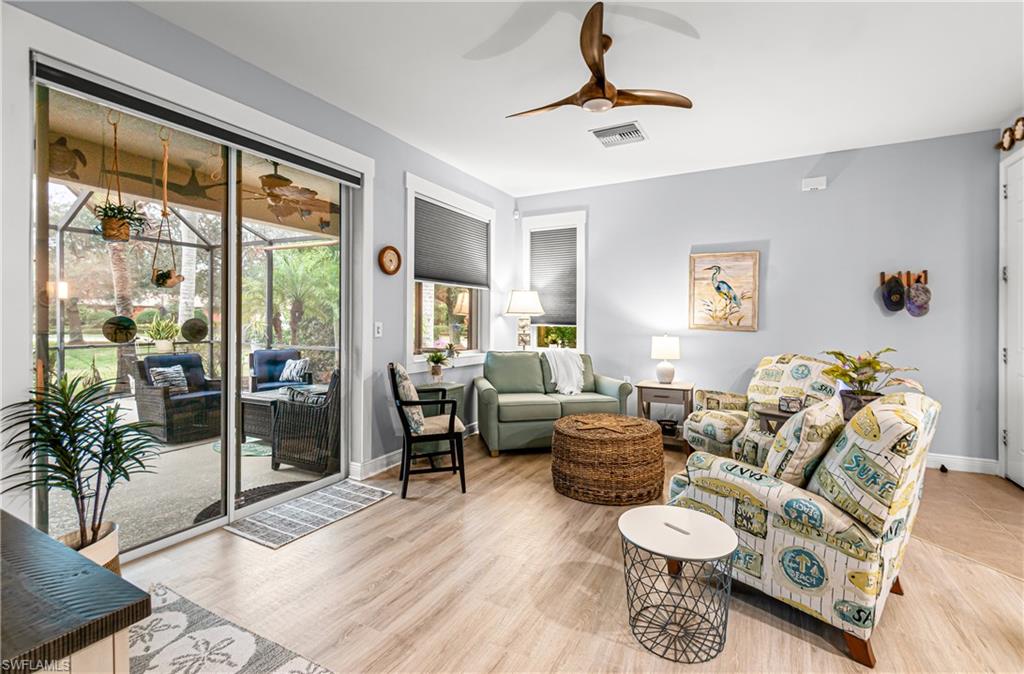 10695 Camarelle CIR photo 8