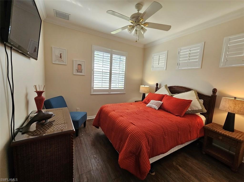 10518 Avila CIR photo 25