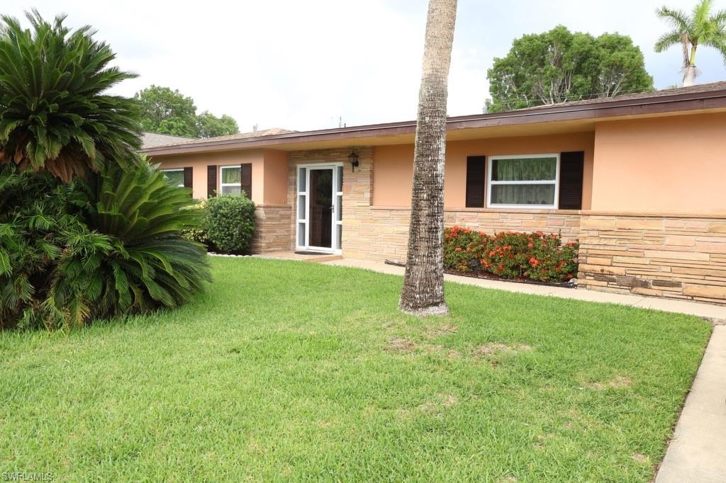 5227 Glade CT