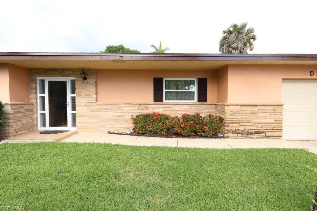 5227 Glade CT