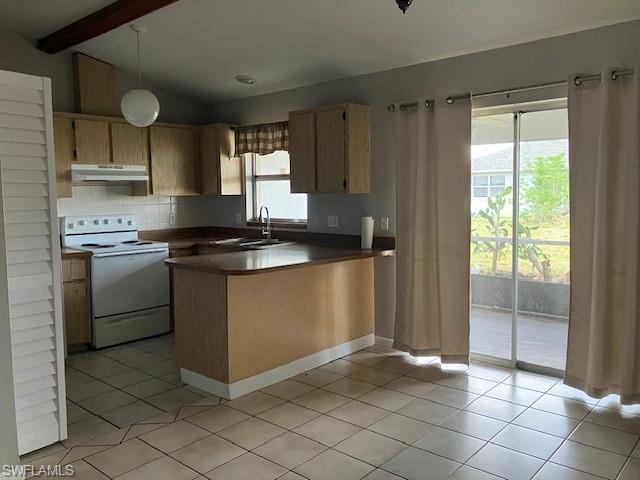 30 SE 24th AVE