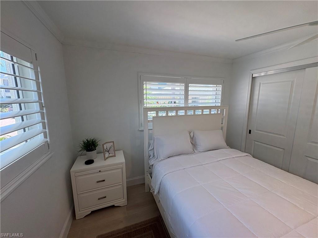 2100 Gulf Shore BLVD N 120 photo 12
