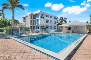 2100 Gulf Shore BLVD N 120 photo 24