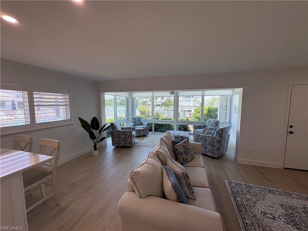 2100 Gulf Shore BLVD N 120 photo 14