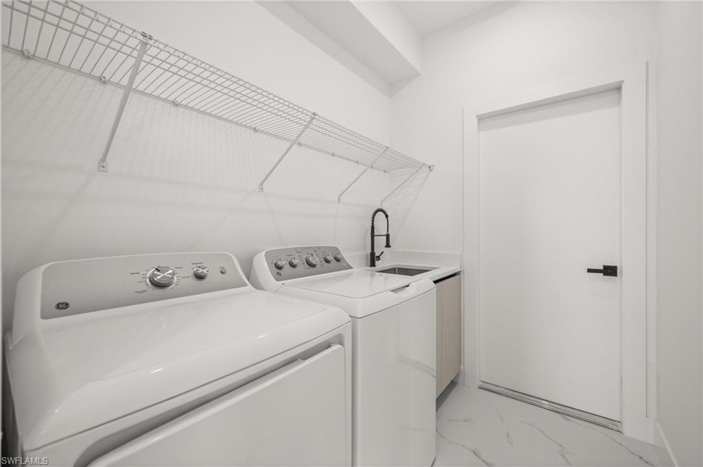 409 25TH PL photo 30