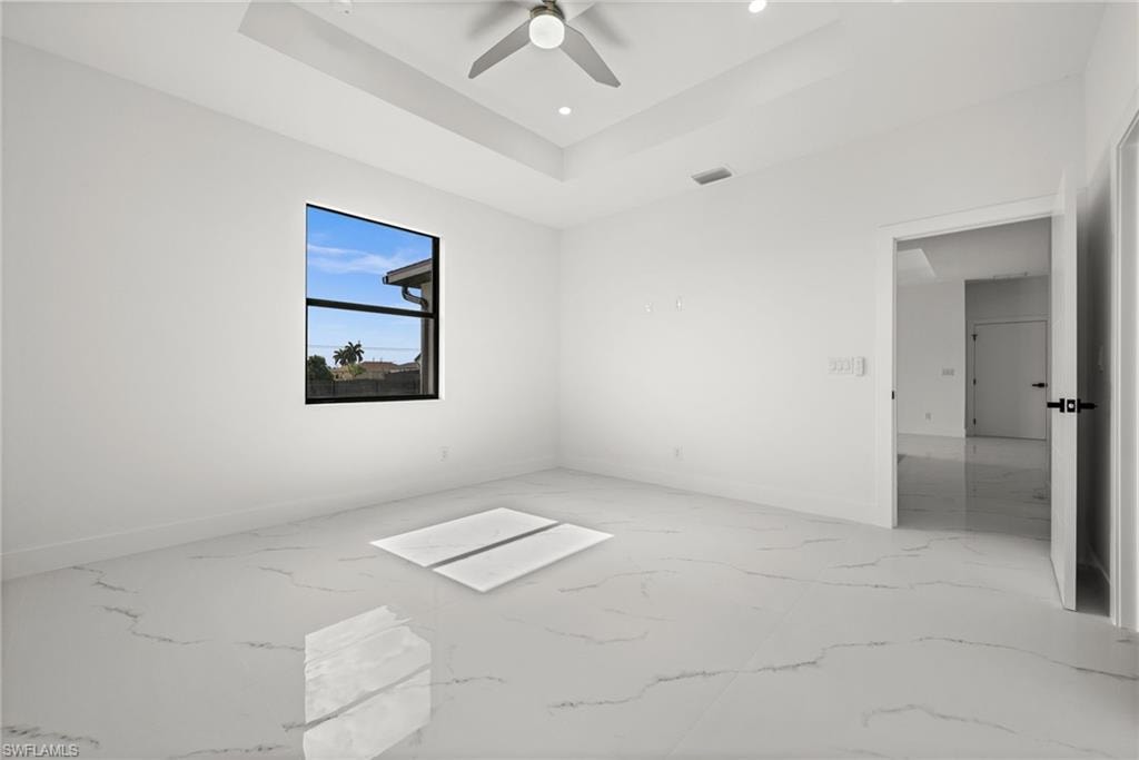 409 25TH PL photo 19