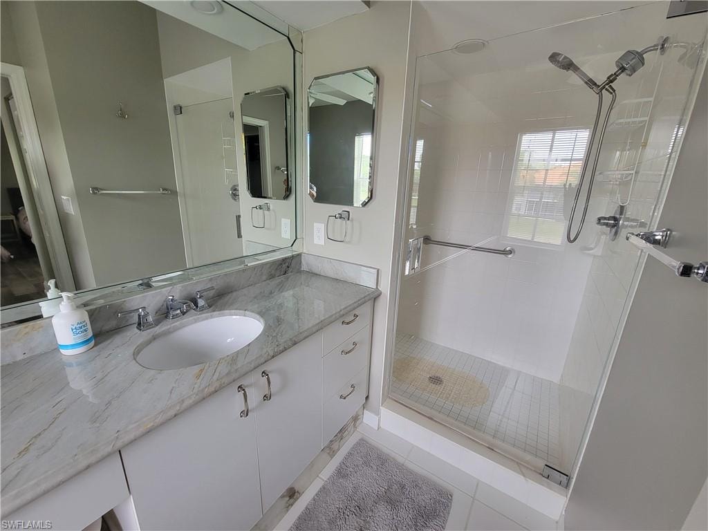 7577 Silver Trumpet LN T-204 photo 26