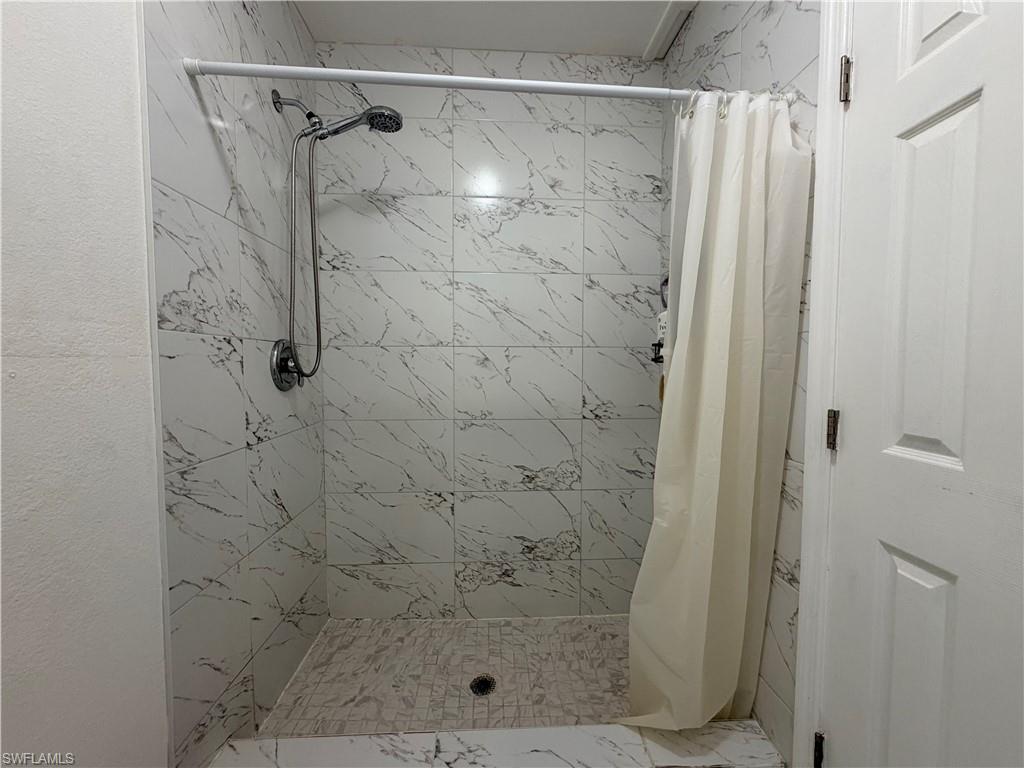 1621 SW 14th TER photo 21
