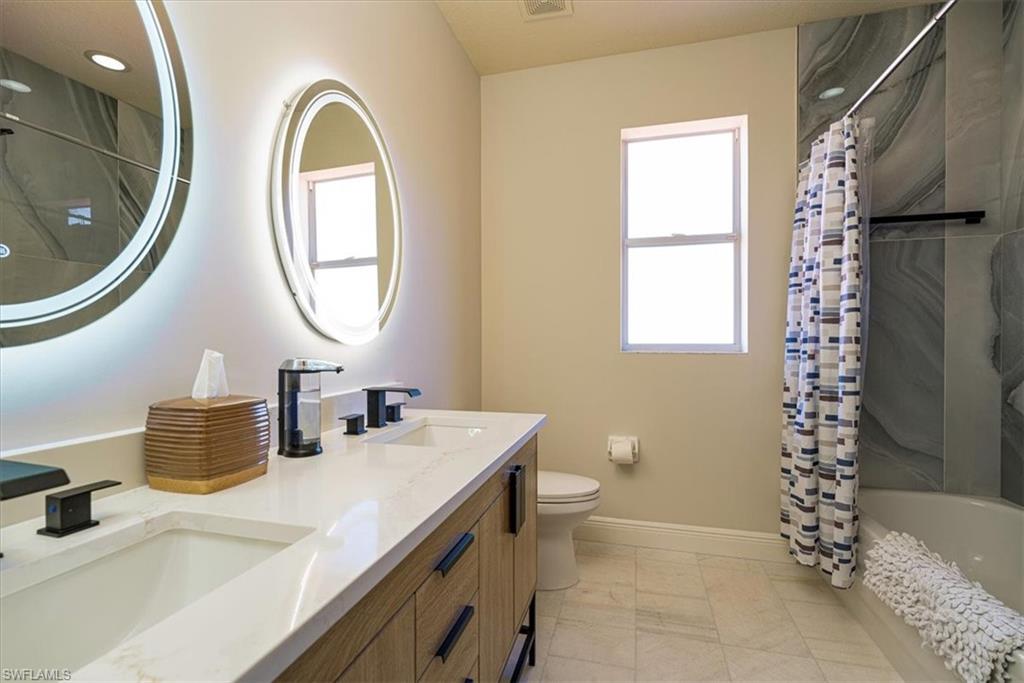 7703 Martino CIR photo 31