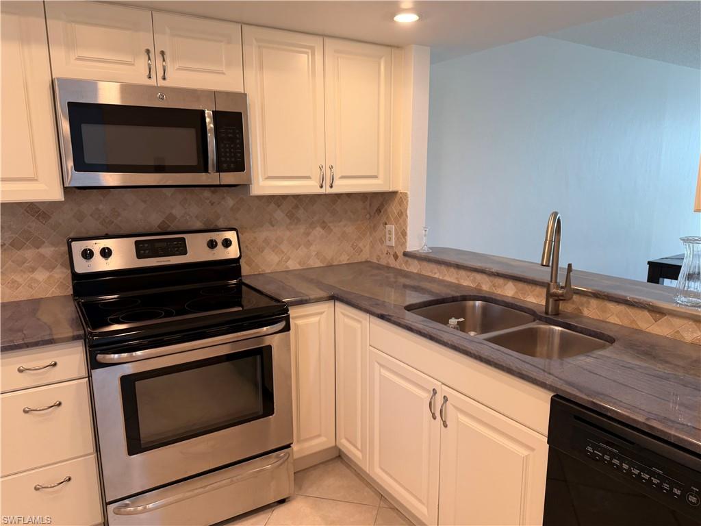 25806 Cockleshell DR C 313 photo 9