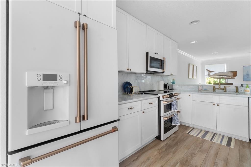 719 Park AVE photo 10