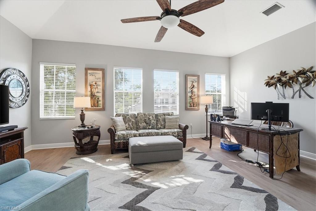 7842 Hawthorne DR 1703 photo 27