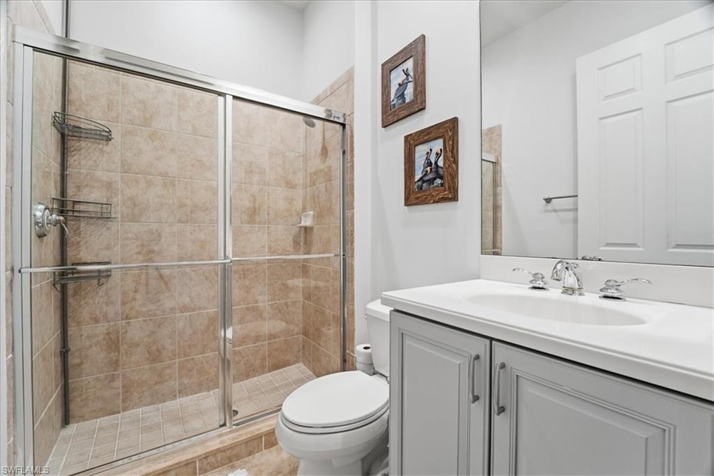 7842 Hawthorne DR 1703 photo 29
