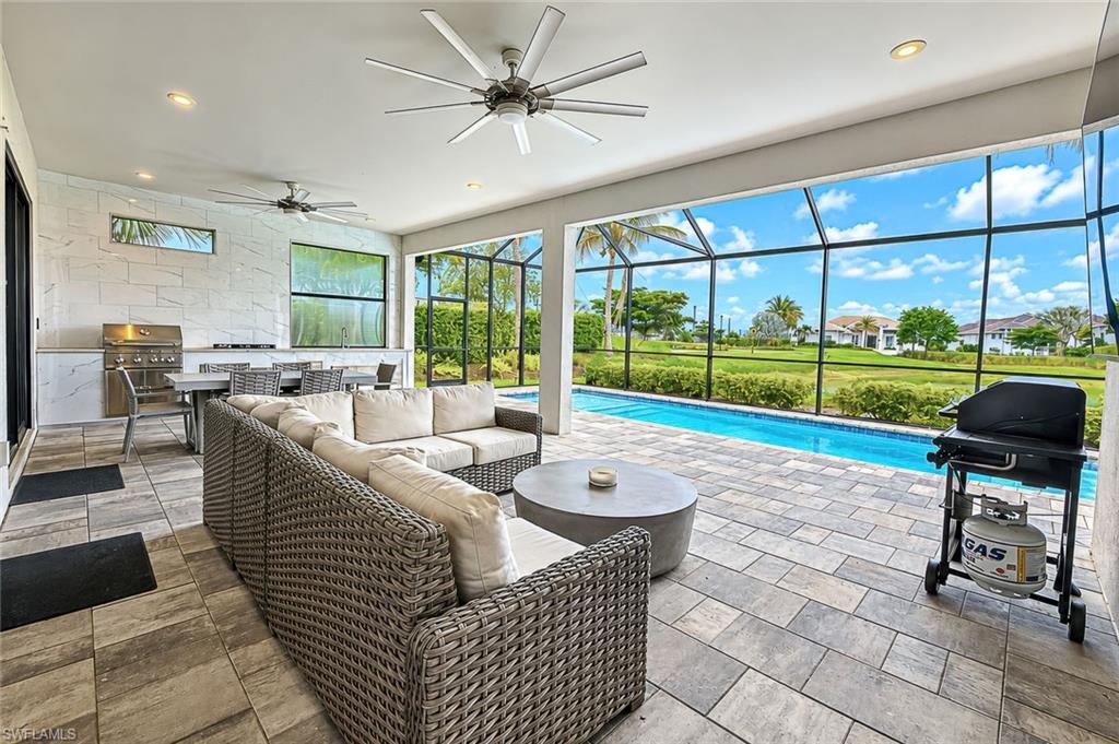 11110 Canal Grande DR photo 22