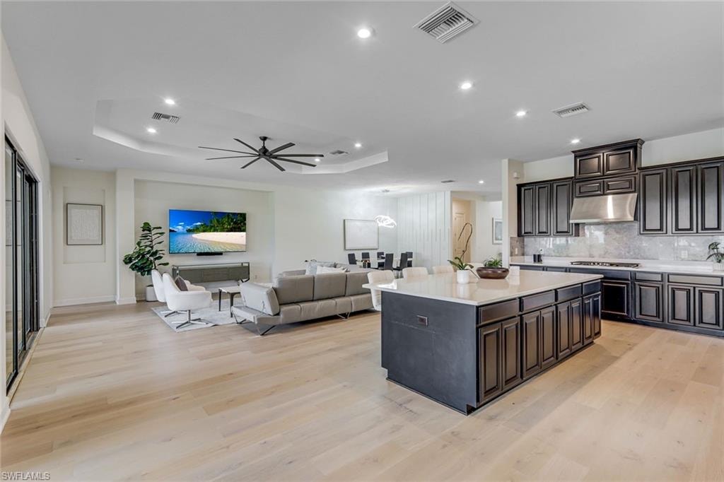 11110 Canal Grande DR photo 7