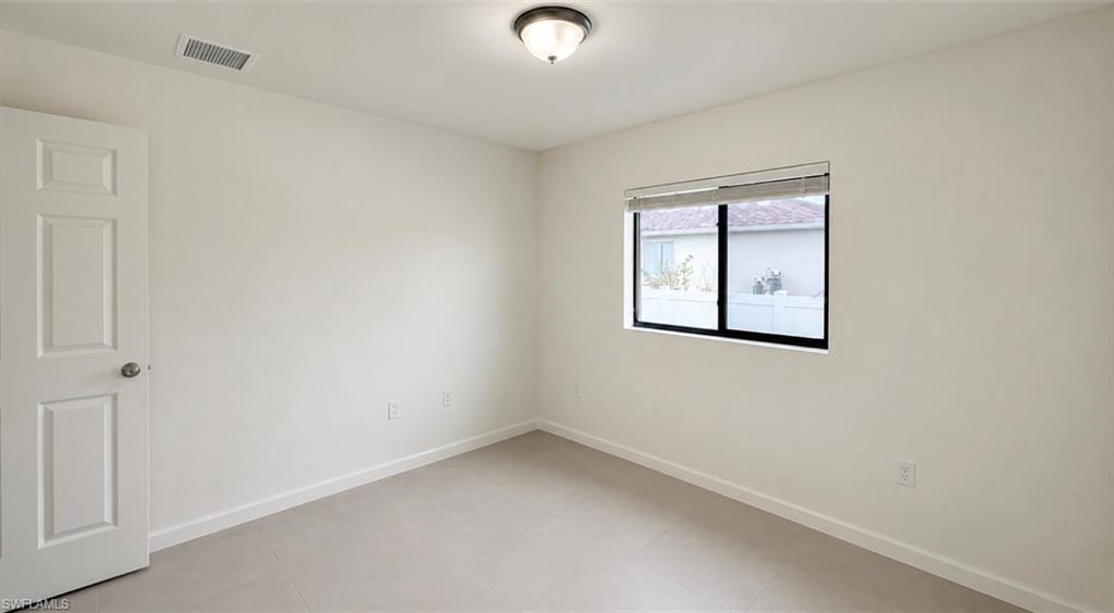 2208 42nd PL photo 13