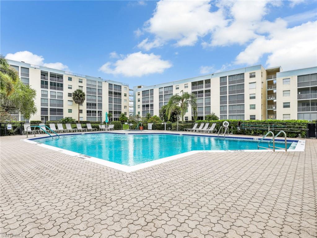 137 Collier BLVD D307E photo 17