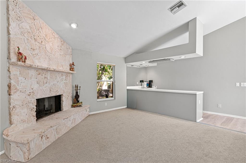 559 Henley DR photo 13